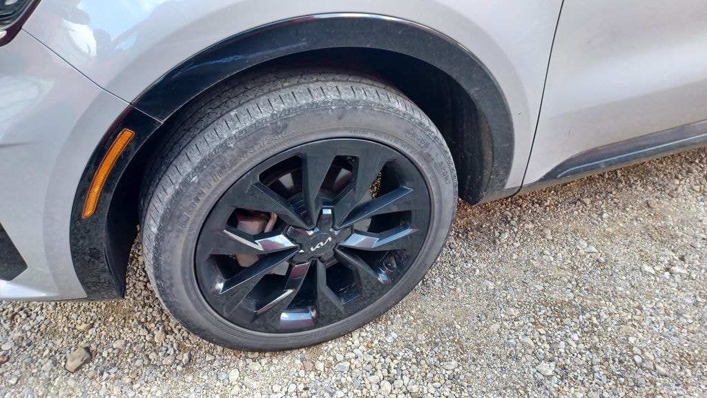 Used 2023 Kia Sorento SX SUV