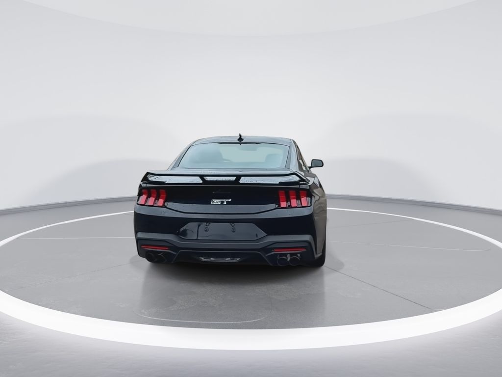 2025 Ford Mustang GT Premium photo 2
