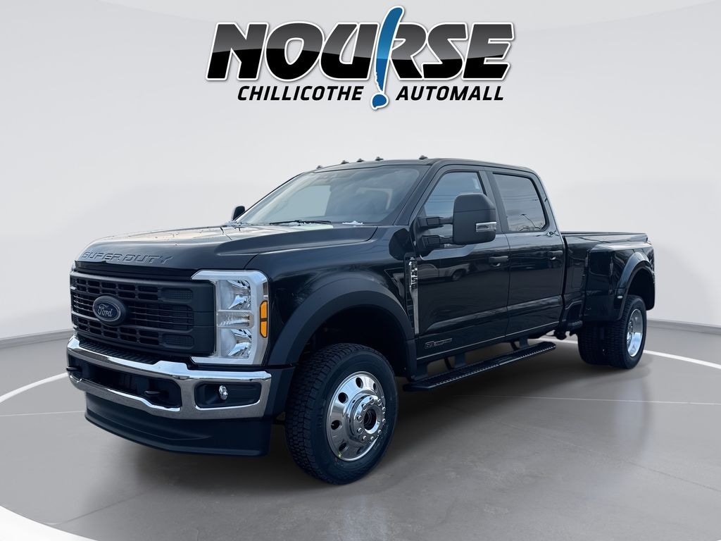 New 2026 Ford F-450 XL Truck Crew Cab
