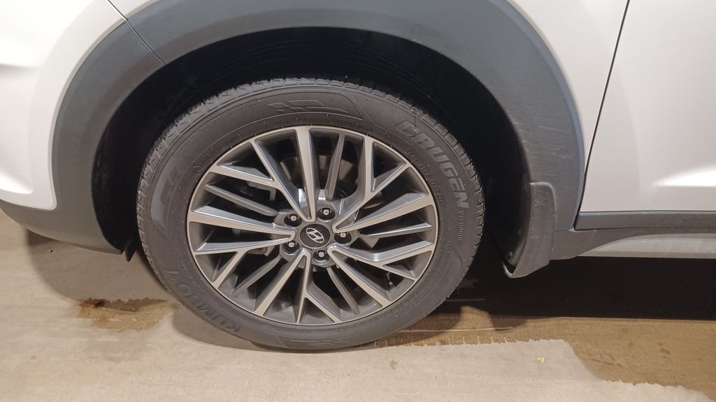 2020 Hyundai Tucson Ultimate photo 2