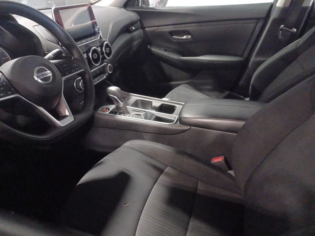 2023 Nissan Sentra SV photo 3