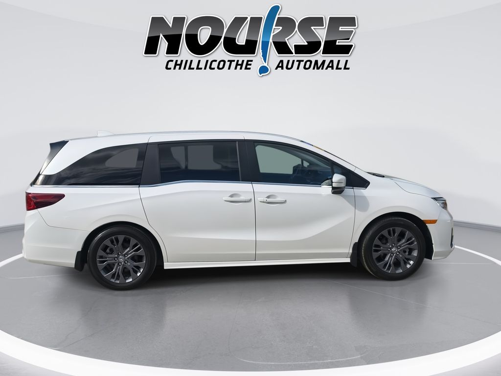 2025 Honda Odyssey Touring - Photo 9
