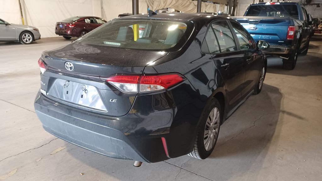 2020 Toyota Corolla LE photo 3