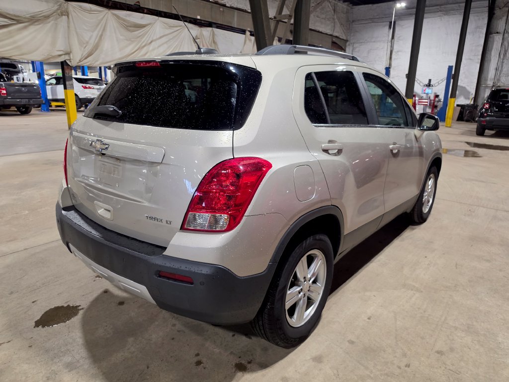 Used 2016 Chevrolet Trax LT with VIN 3GNCJLSB2GL231626 for sale in Chillicothe, OH