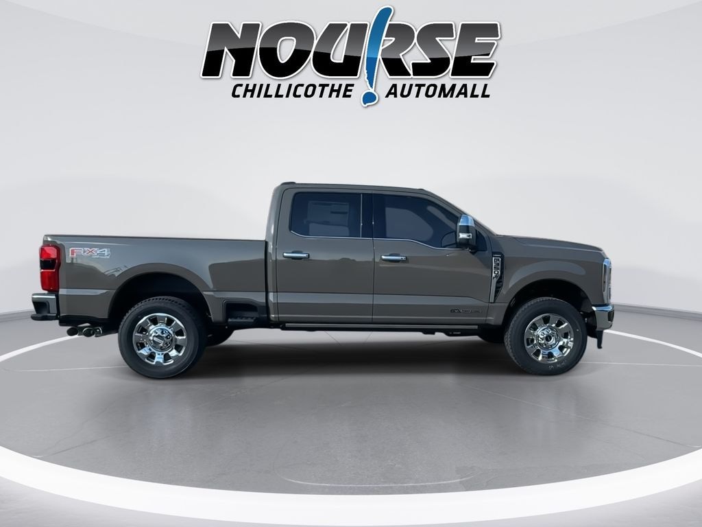 New 2026 Ford F-350 Lariat Truck Crew Cab