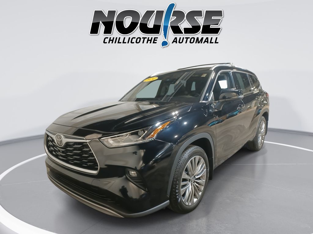 2024 Toyota Highlander SUV 