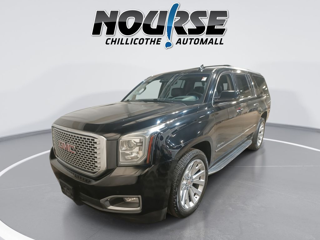 2016 GMC Yukon XL Denali's photo