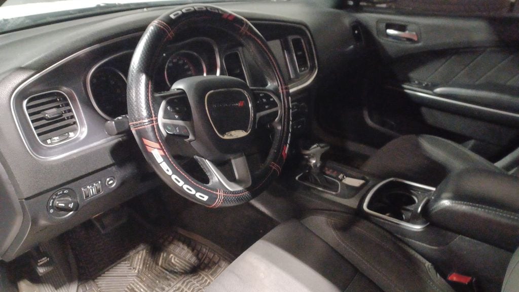 Used 2015 Dodge Charger SXT Sedan