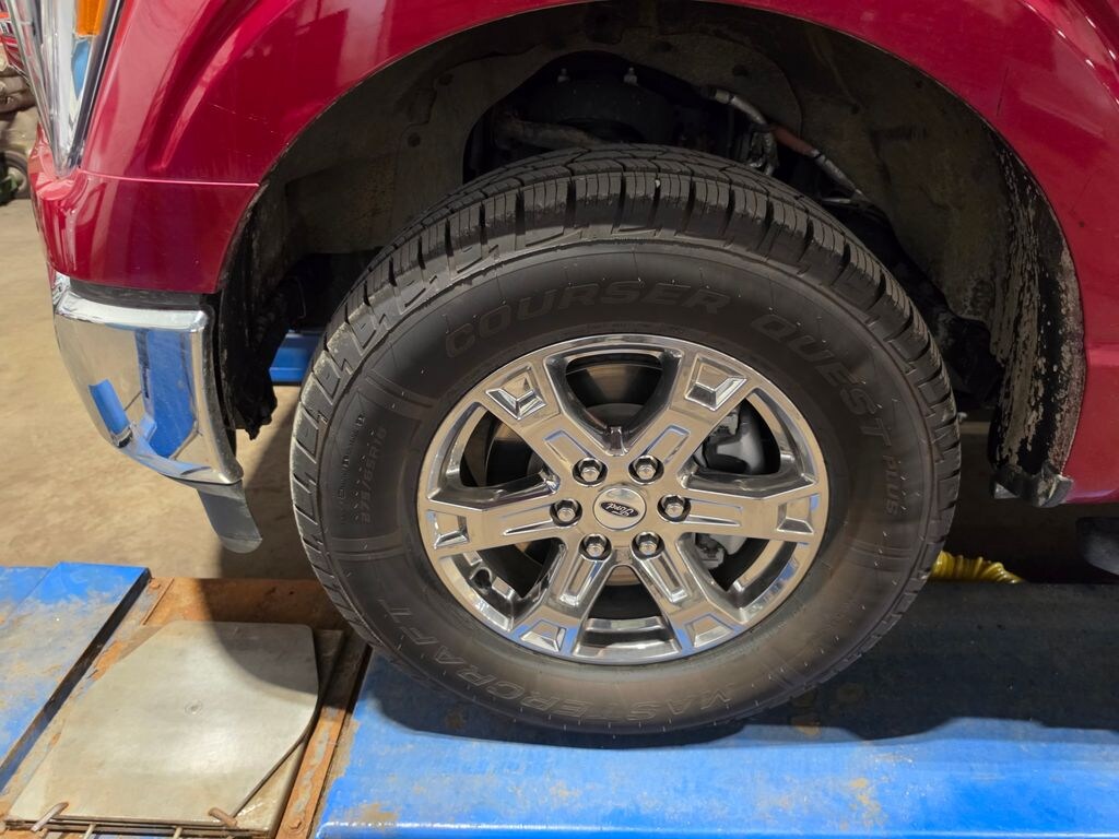 Used 2021 Ford F-150 XLT Truck