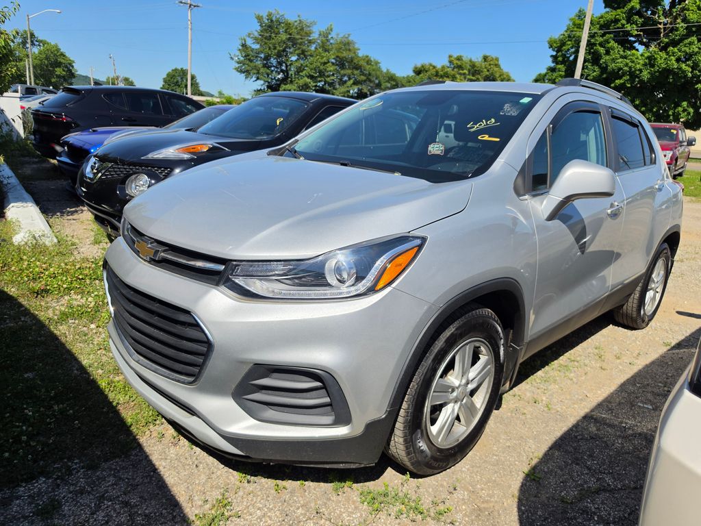 2019 Chevrolet Trax LT's photo
