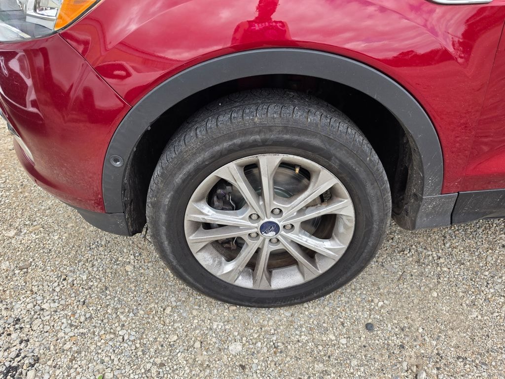 Used 2017 Ford Escape SE SUV