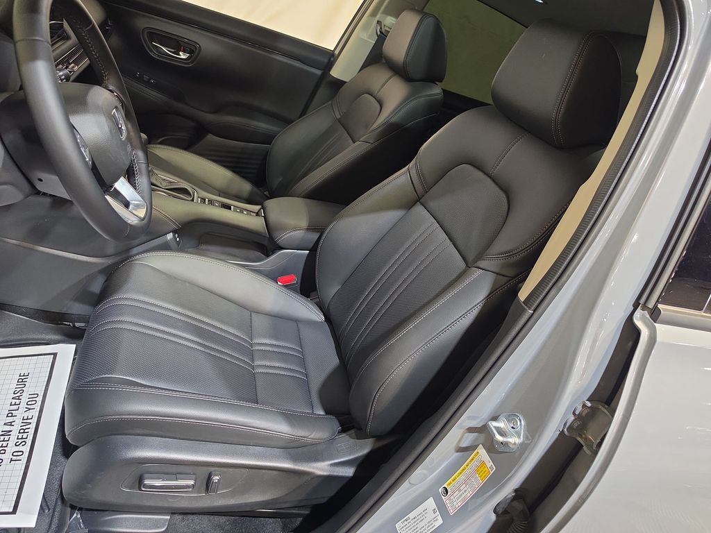 2026 Honda HR-V EX-L - Photo 13