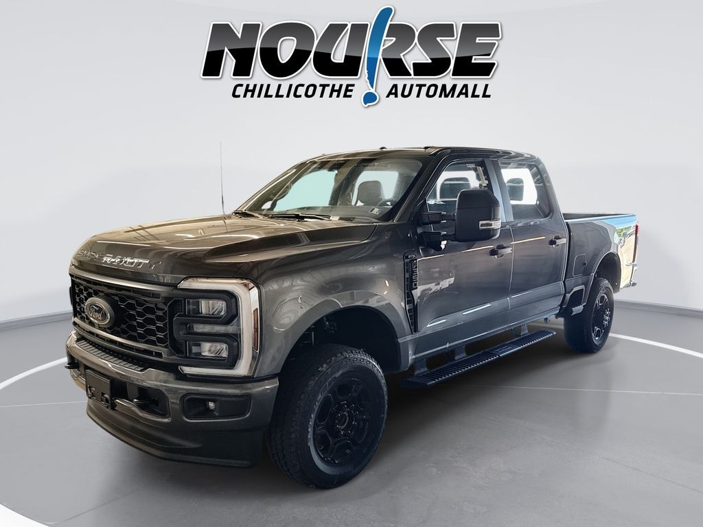 New 2026 Ford F-350 XL Truck Crew Cab