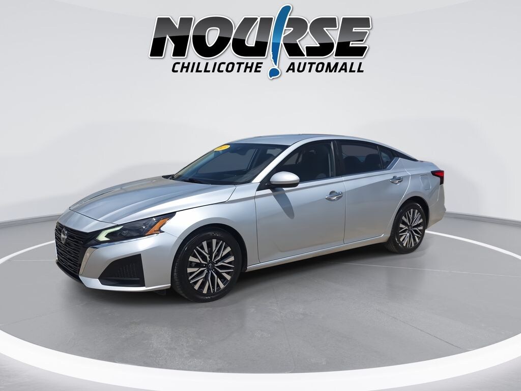 Used 2023 Nissan Altima 2.5 SV Sedan