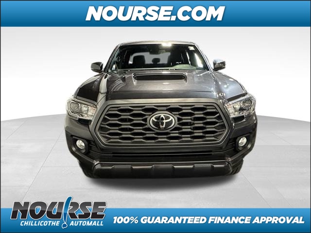 Used 2020 Toyota Tacoma TRD Sport with VIN 5TFCZ5AN4LX241033 for sale in Chillicothe, OH