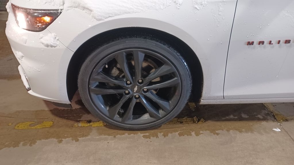 Used 2018 Chevrolet Malibu LT Sedan