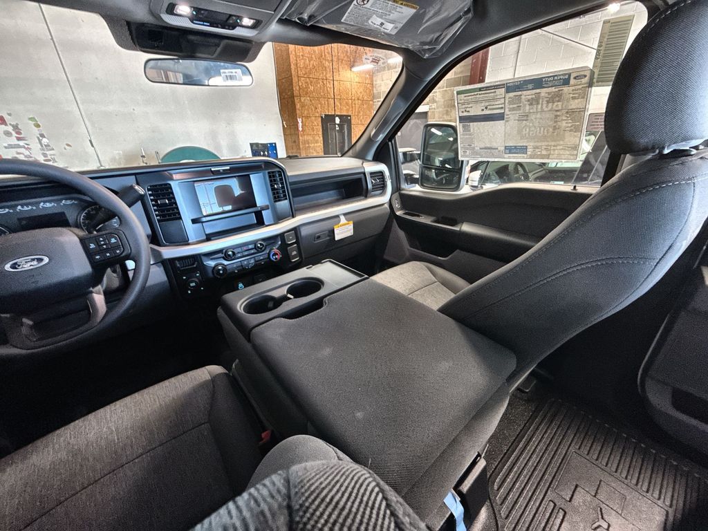 2026 Ford F-350 Super Duty XL - Photo 23