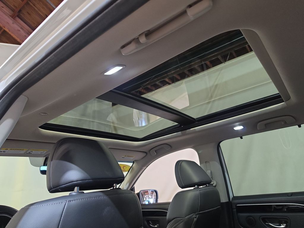 2024 Honda Pilot Touring - Photo 16