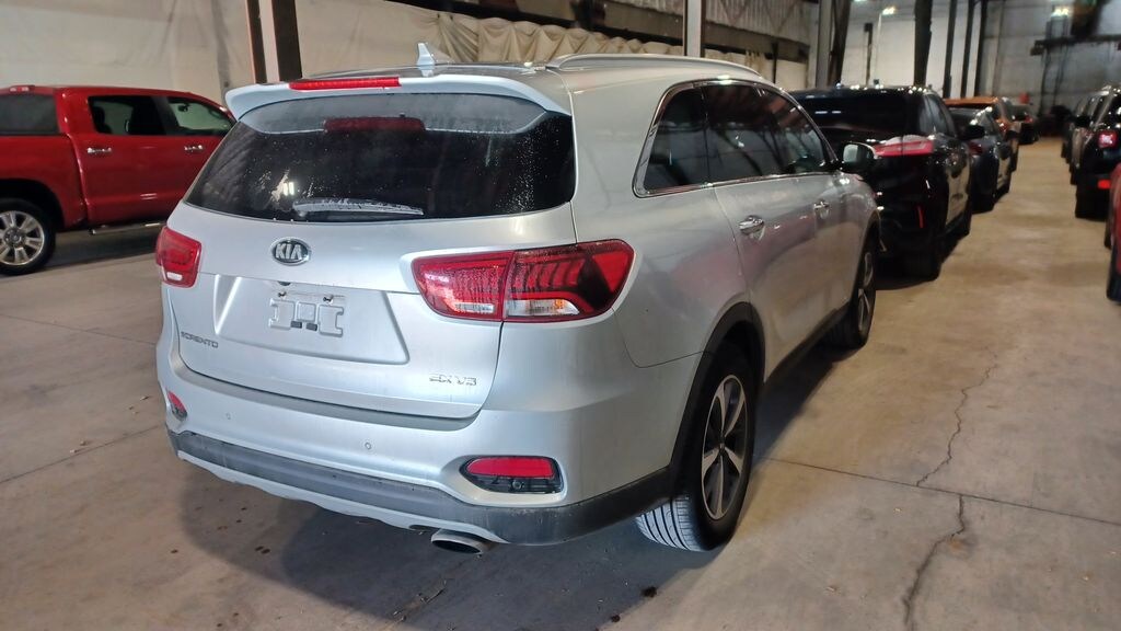 Used 2019 Kia Sorento EX SUV