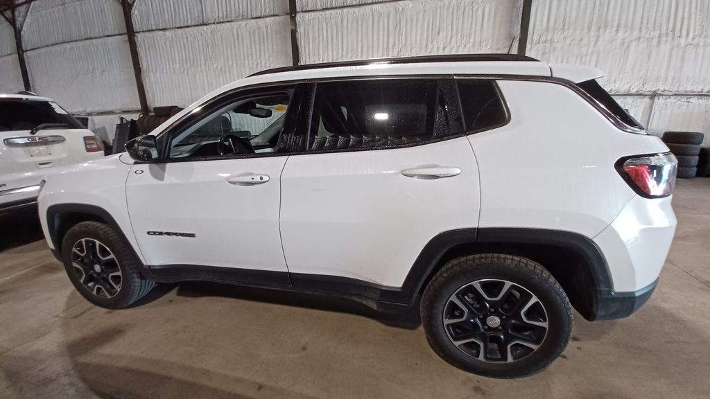 2022 Jeep Compass North Edition Latitude photo 2