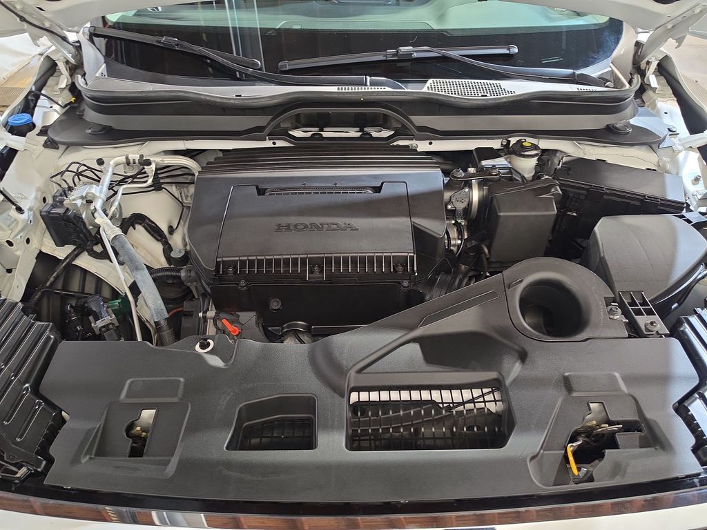 2024 Honda Pilot Touring - Photo 18