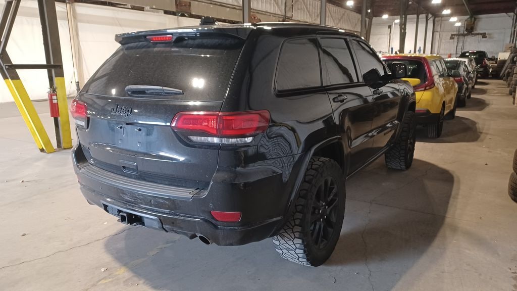 Used 2021 Jeep Grand Cherokee Laredo X SUV