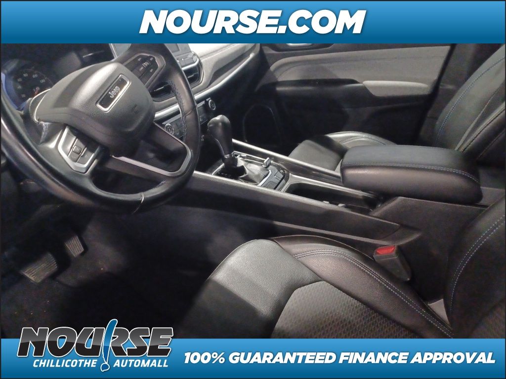 2022 Jeep Compass Latitude photo 3