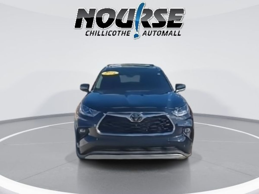 Used 2024 Toyota Highlander Platinum SUV