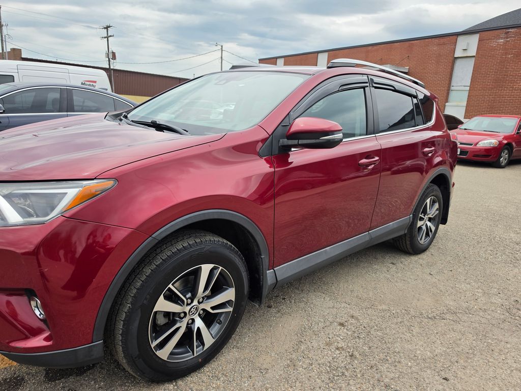 2018 Toyota RAV4 XLE