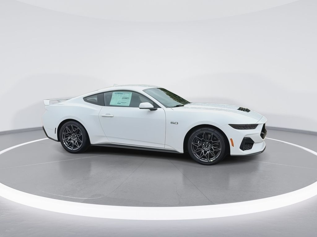 2025 Ford Mustang GT photo 2
