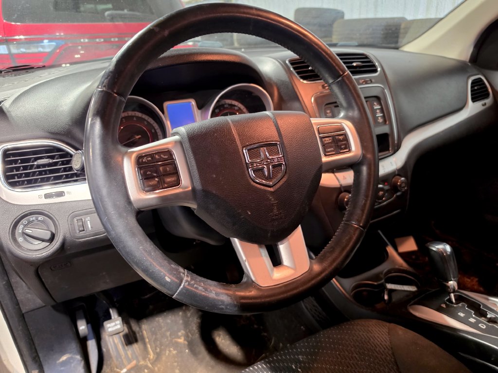 Used 2018 Dodge Journey SE SUV