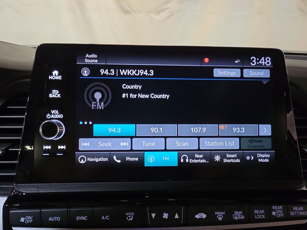 2025 Honda Odyssey Touring - Photo 12