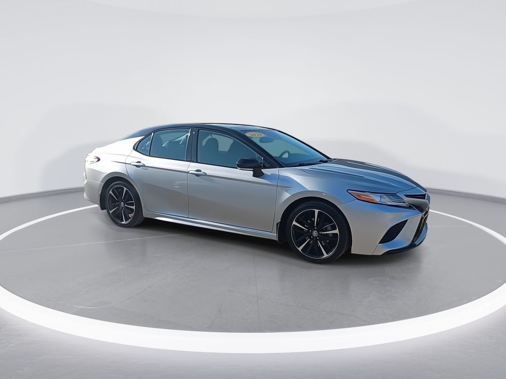 2020 Toyota Camry XSE photo 2