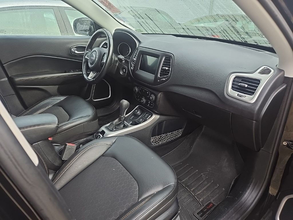 Used 2018 Jeep Compass Latitude SUV