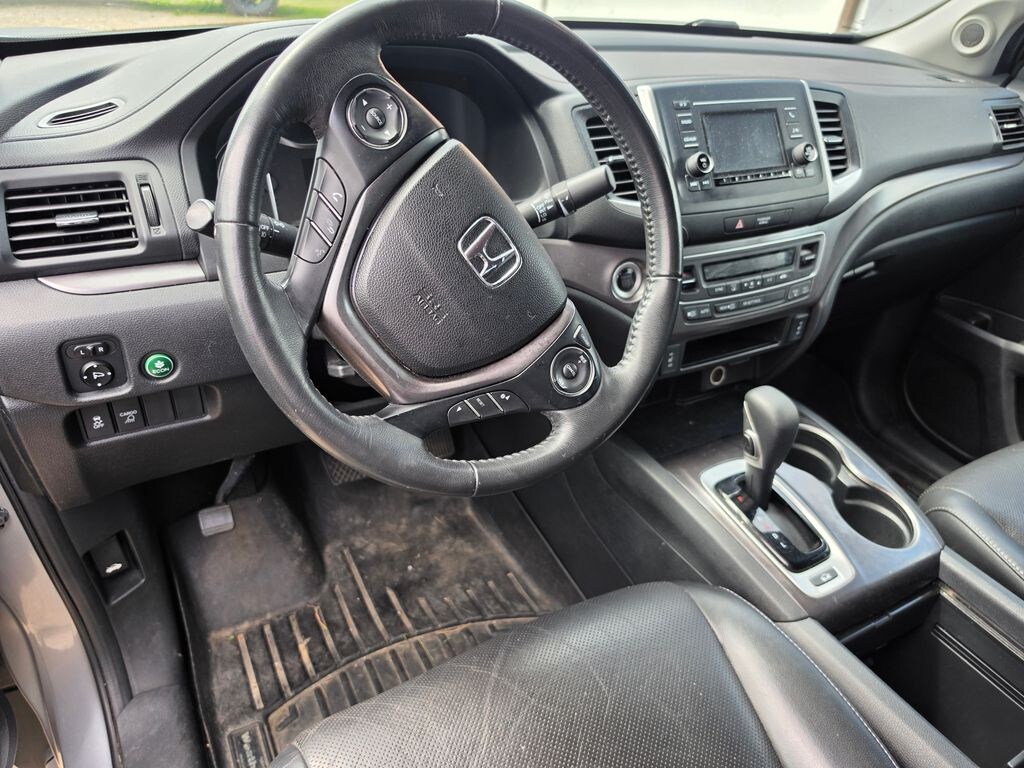 Used 2017 Honda Ridgeline RTL Truck