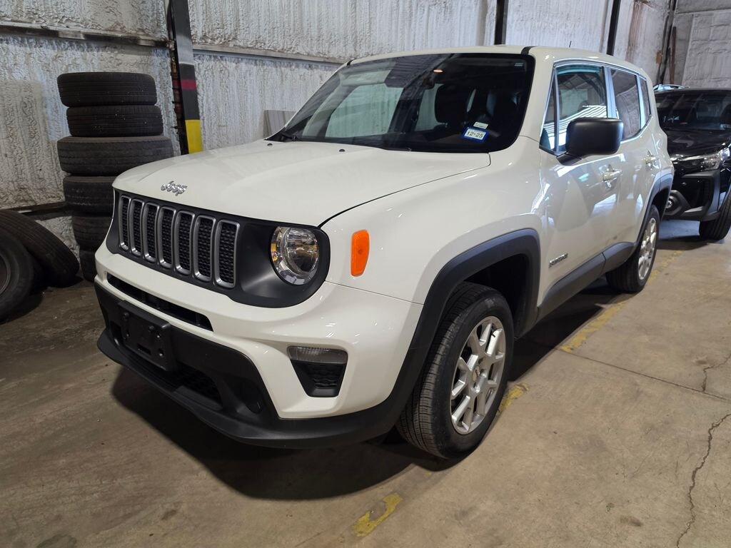 Used 2023 Jeep Renegade Latitude SUV