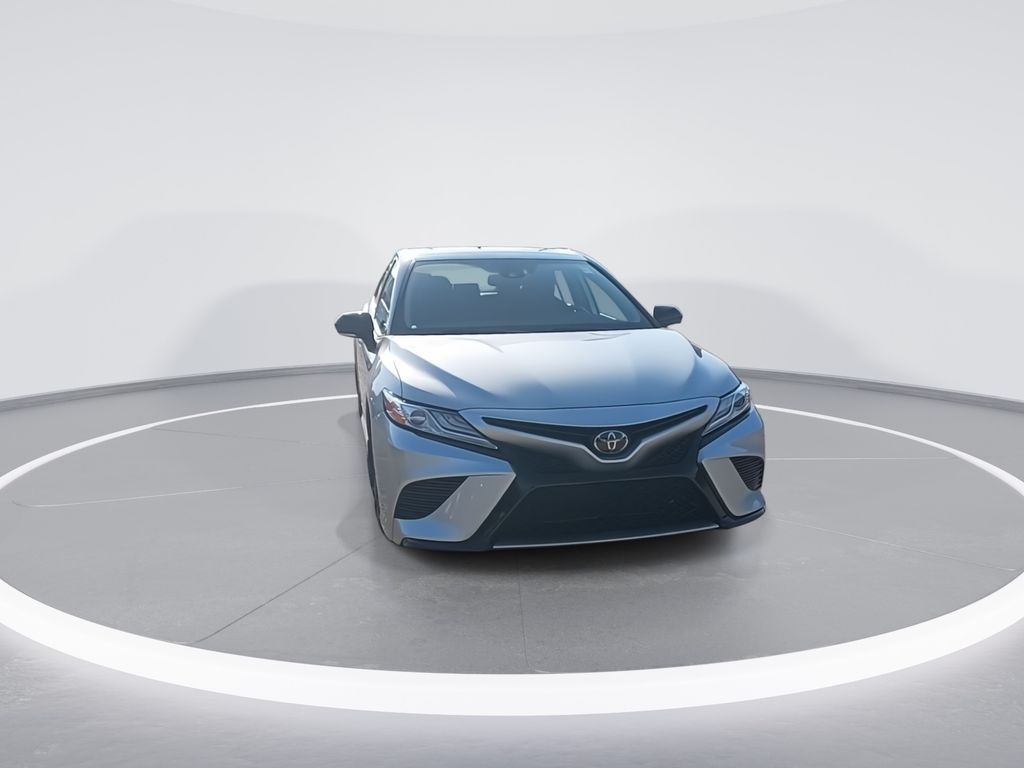 2020 Toyota Camry XSE photo 3