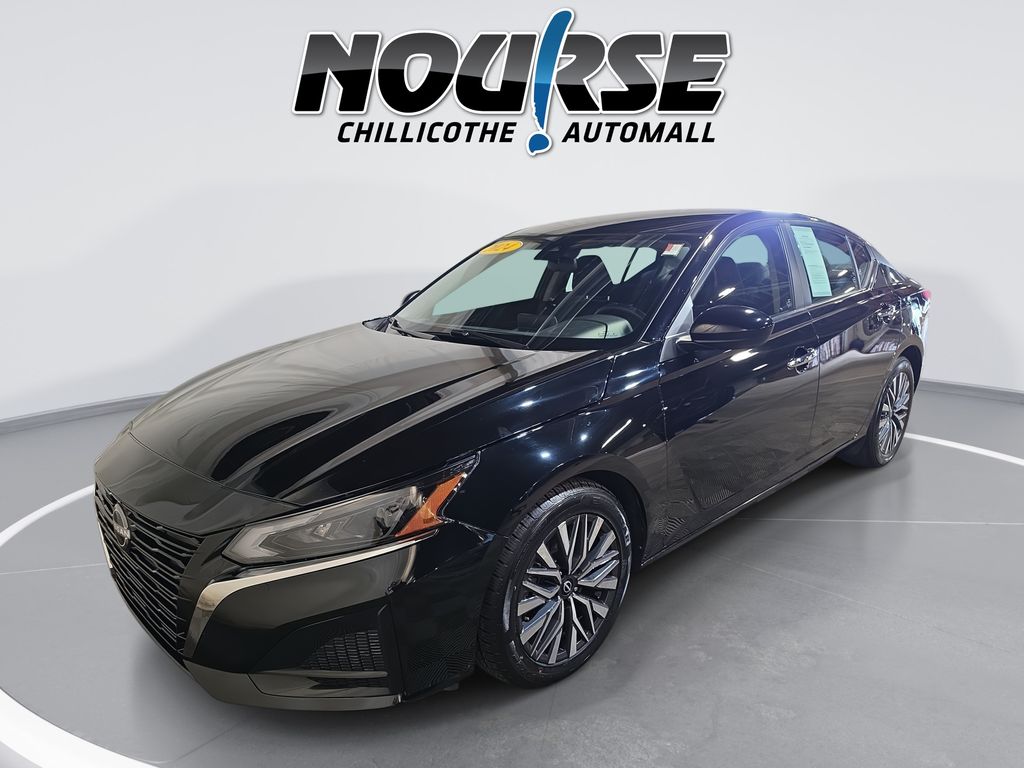 2024 Nissan Altima Sedan 