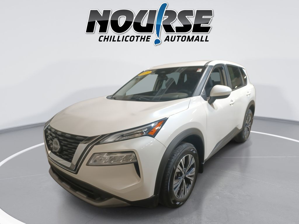 2023 Nissan Rogue SV's photo