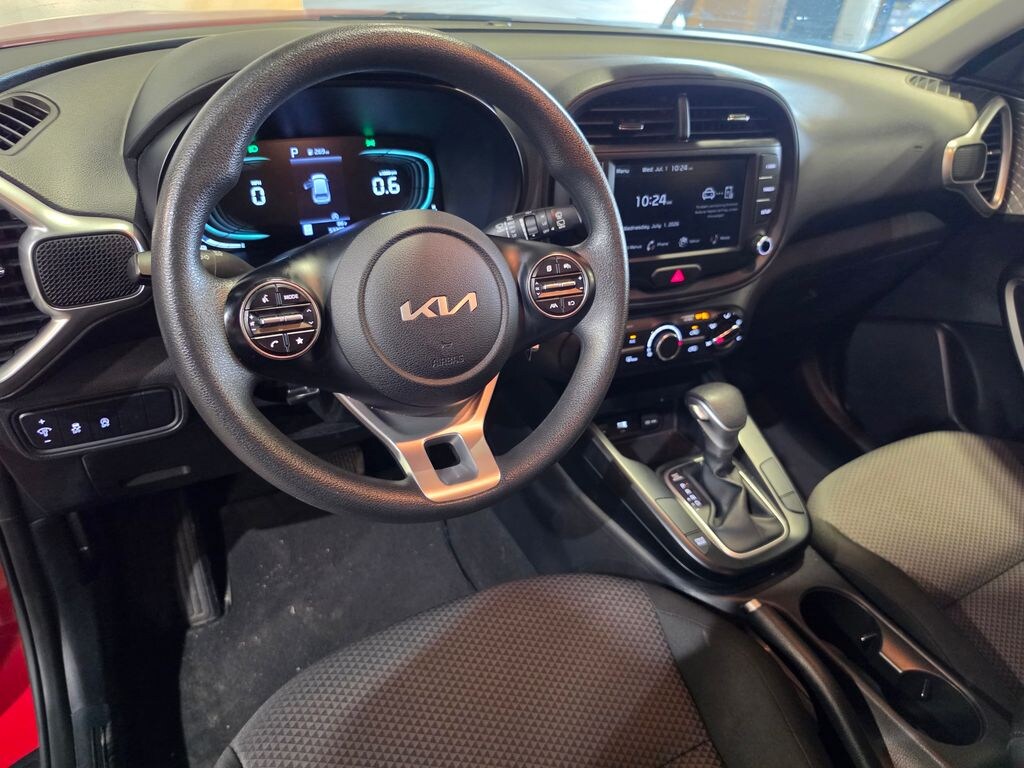 Used 2024 Kia Soul LX Hatchback
