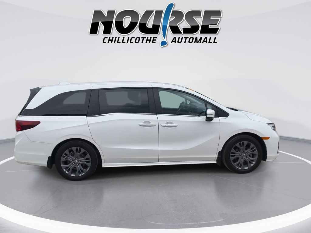 2025 Honda Odyssey Touring - Photo 9