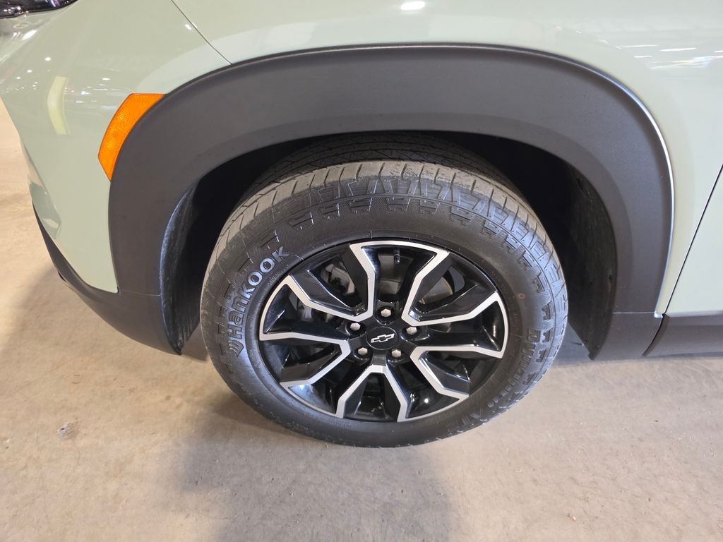 Used 2024 Chevrolet Trailblazer Activ SUV