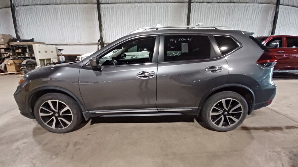2019 Nissan Rogue SL photo 2