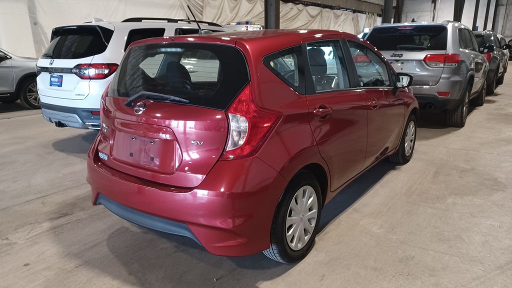 2017 Nissan Versa Note SV photo 2