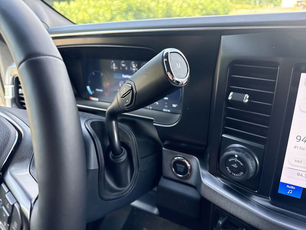 2026 Ford F-350 Super Duty Platinum - Photo 22