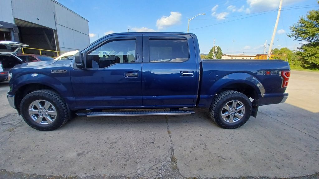 2020 Ford F-150 XLT photo 2