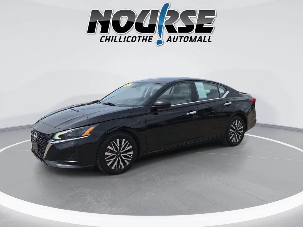 Used 2025 Nissan Altima 2.5 SV Sedan