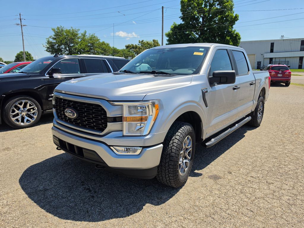 2021 Ford F-150 XL 4x4 SuperCrew 5-1/2 Box's photo
