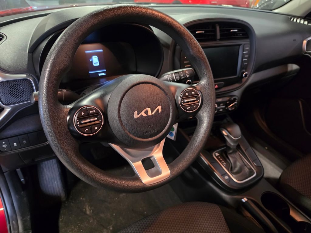Used 2024 Kia Soul LX Hatchback