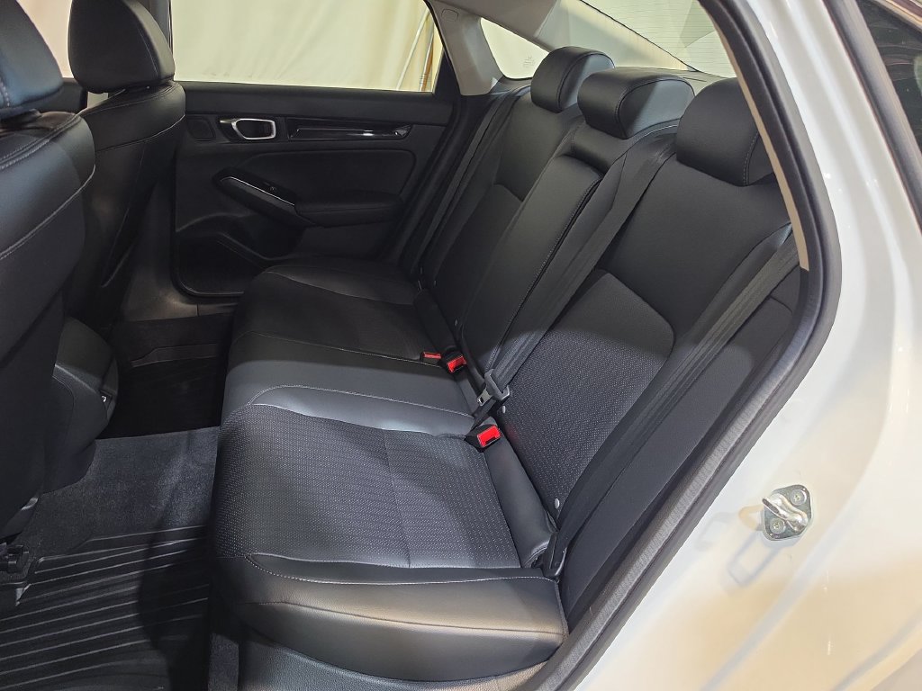 2024 Honda Civic Touring - Photo 25